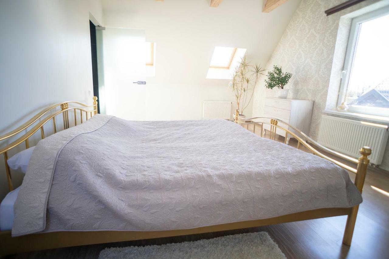 Sveciu Namai Lanko G. Hotel Klaipeda Bagian luar foto